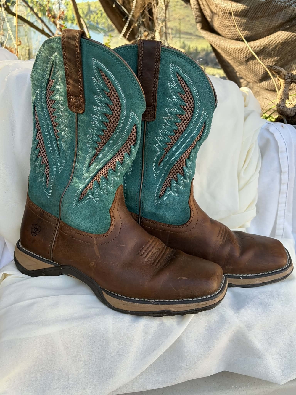 Ariat 4LR Women’s Western Boots Brown Leather Teal Shaft Square Toe Cowgirl